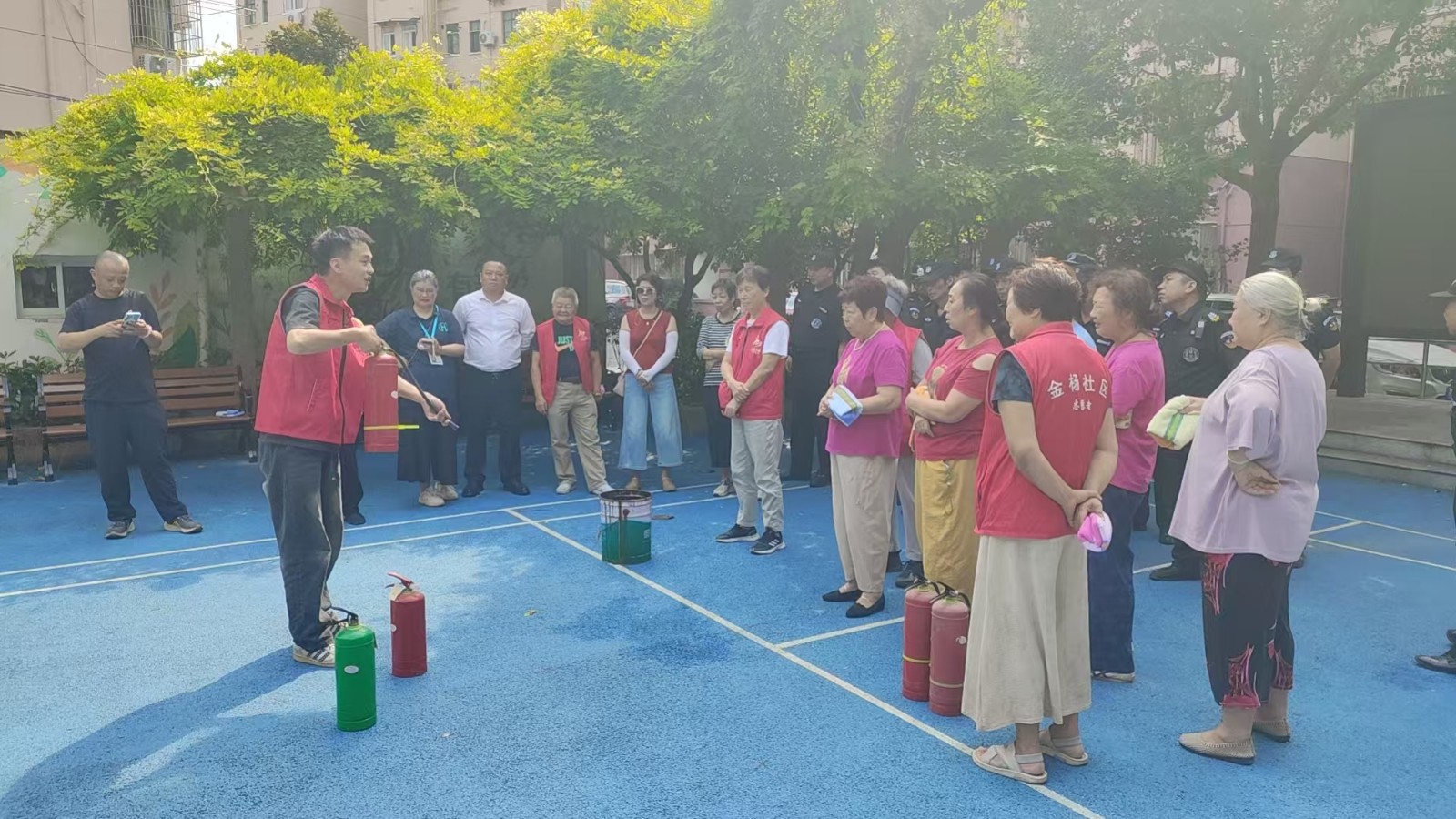 微信图片_20260924100255_14_75.jpg